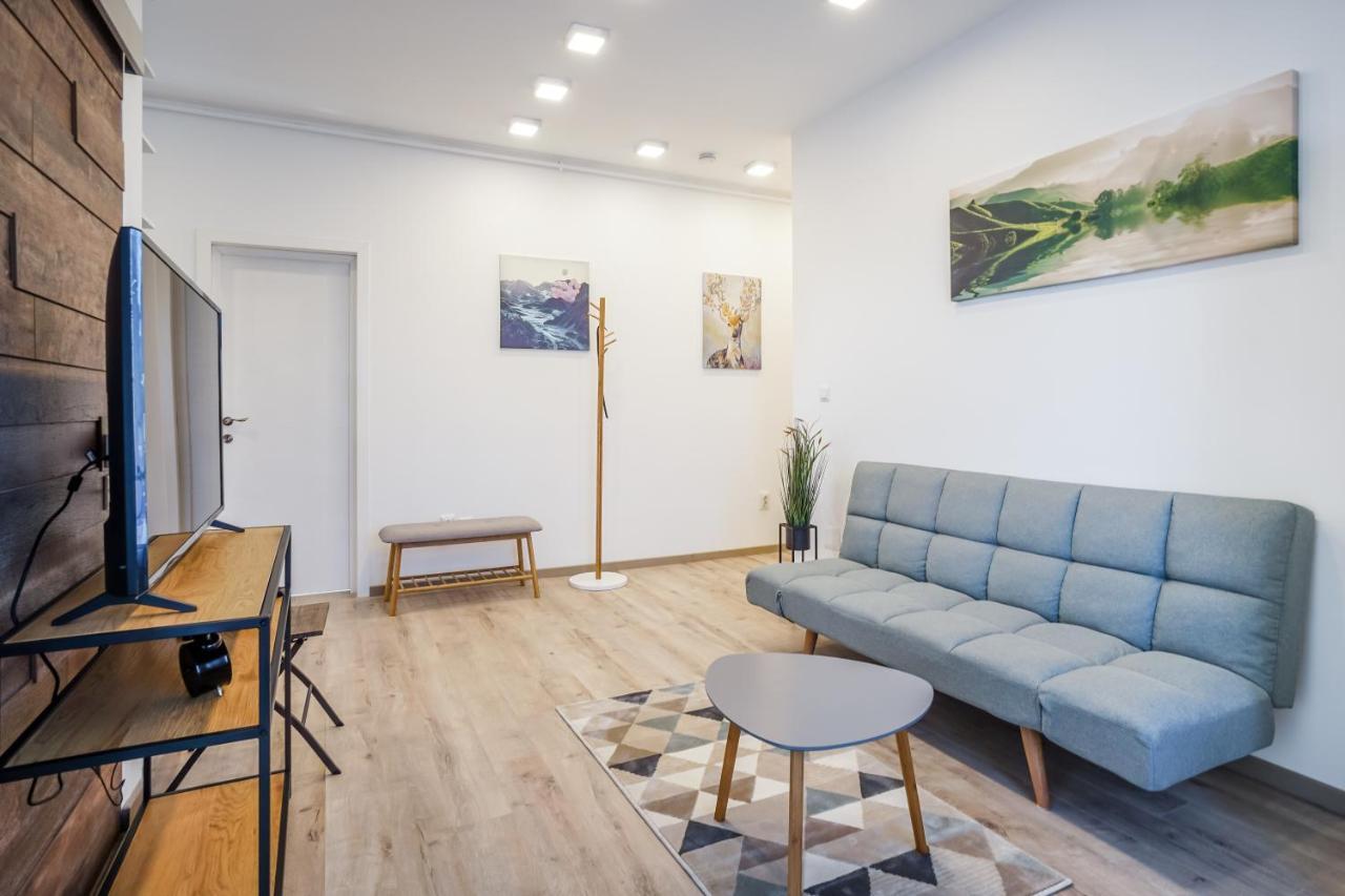Bright Apartments Moments Away From Herastrau Park, Mall And Metro Bukarest Exterior foto